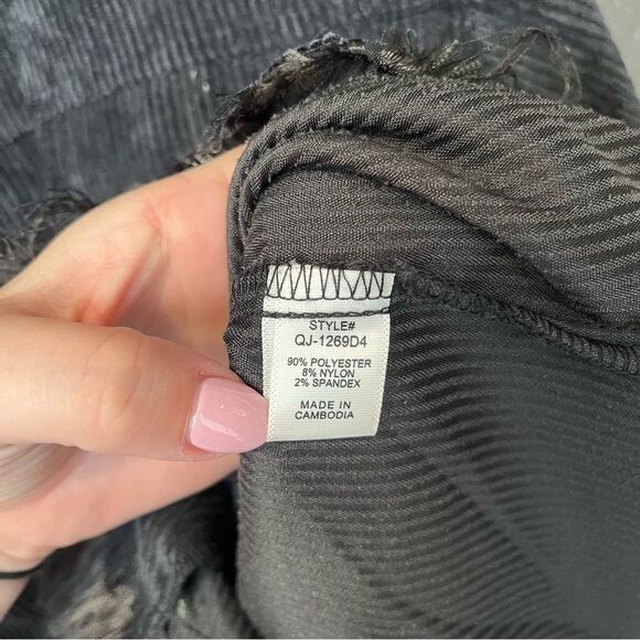 ZENANA DAYNA CORDUROY CROPPED JACKET LARGE Black - Picture 14 of 16